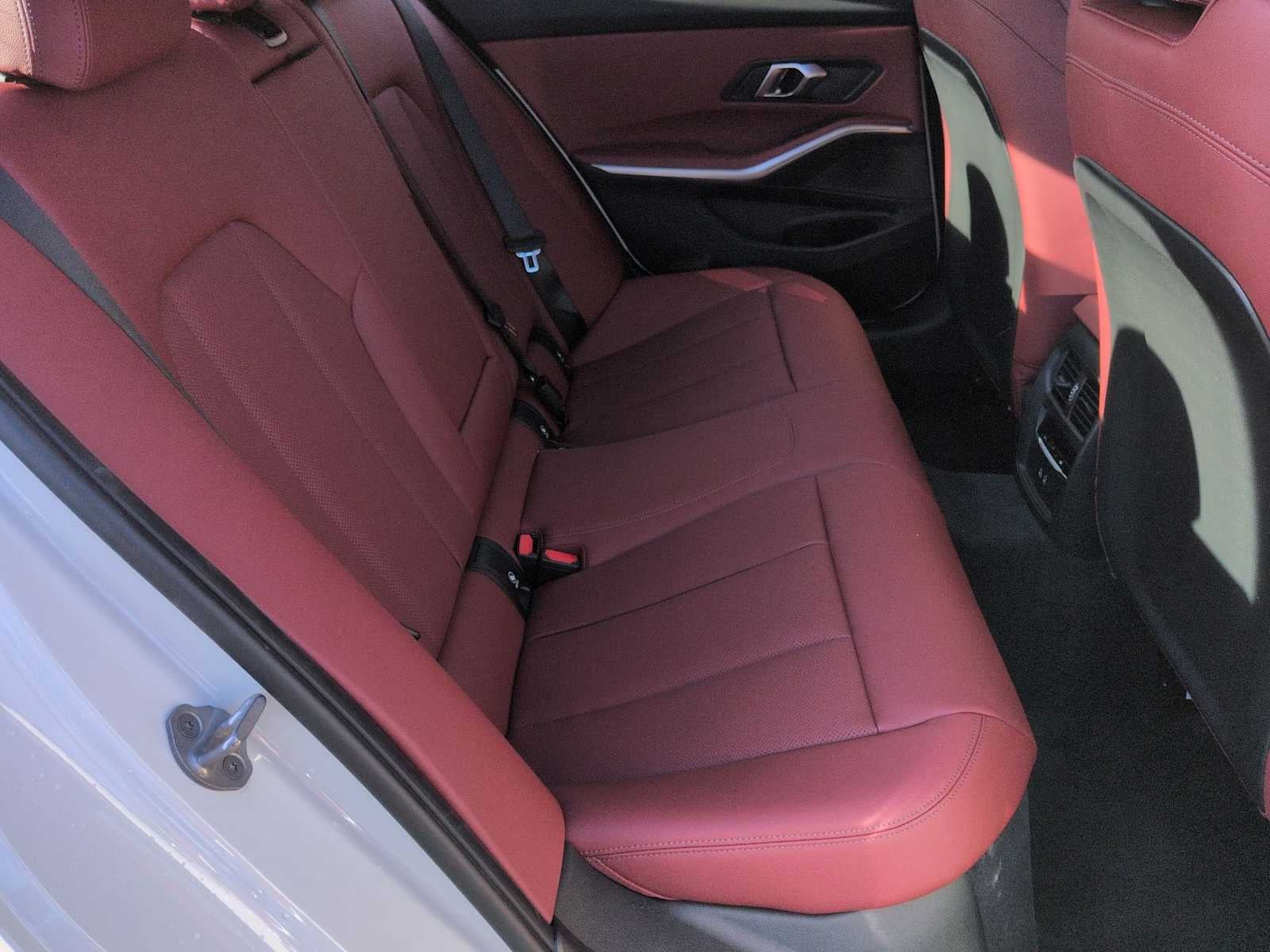 2026 BMW 330i 330i xDrive