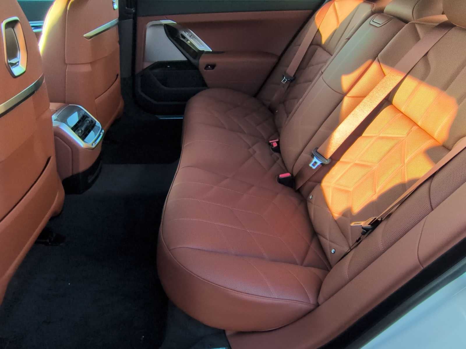 2026 BMW 740i 740i xDrive