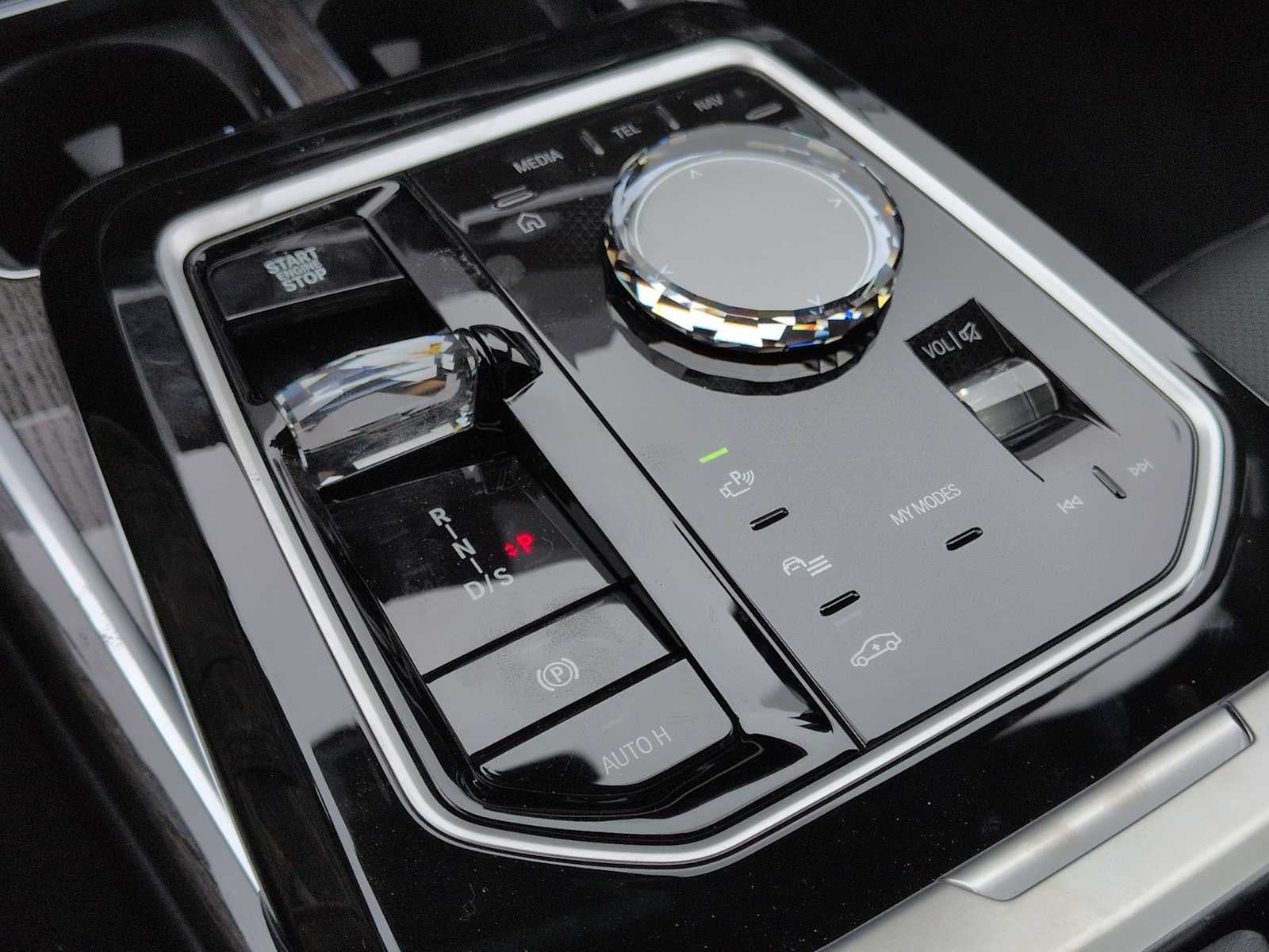 2026 BMW 740i 740i xDrive