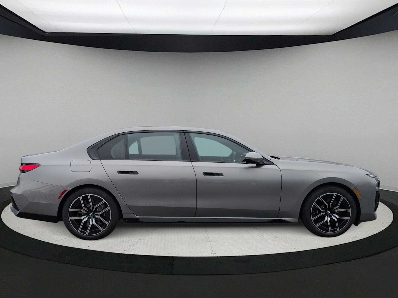 2026 BMW 760i 760i xDrive