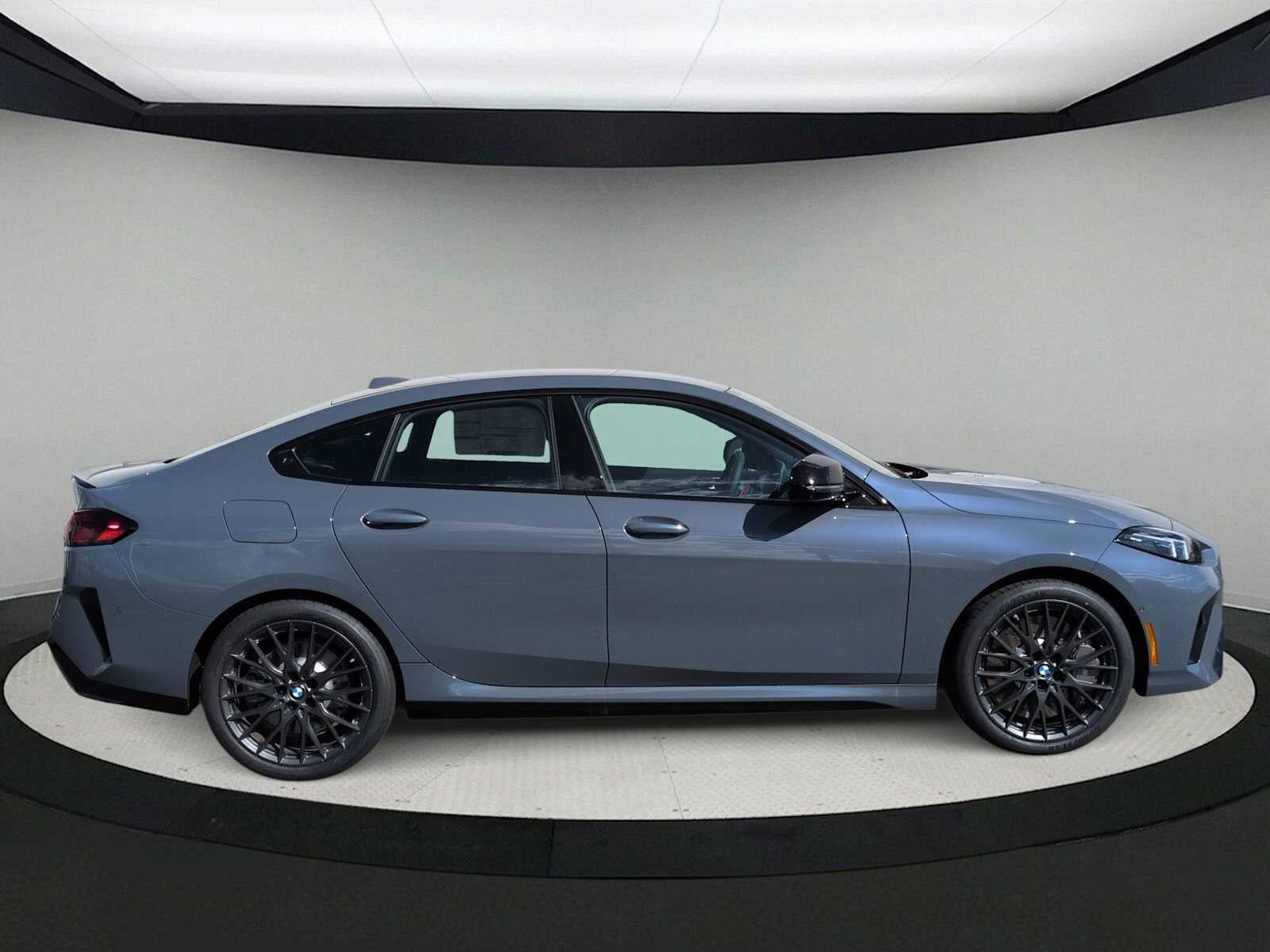 2026 BMW 235i M235 xDrive