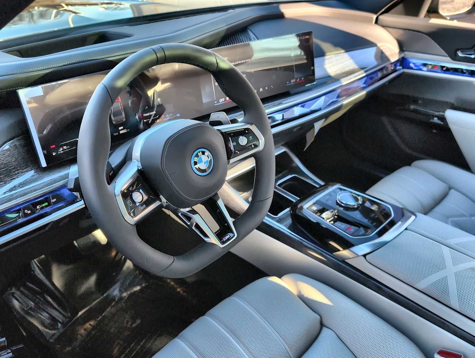 2026 BMW 750e xDrive 750e xDrive