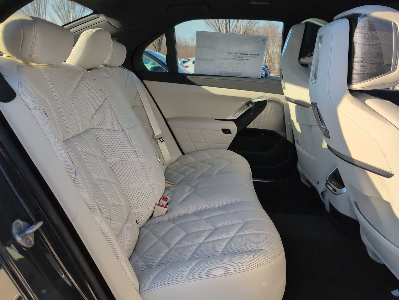 2026 BMW 750e xDrive 750e xDrive