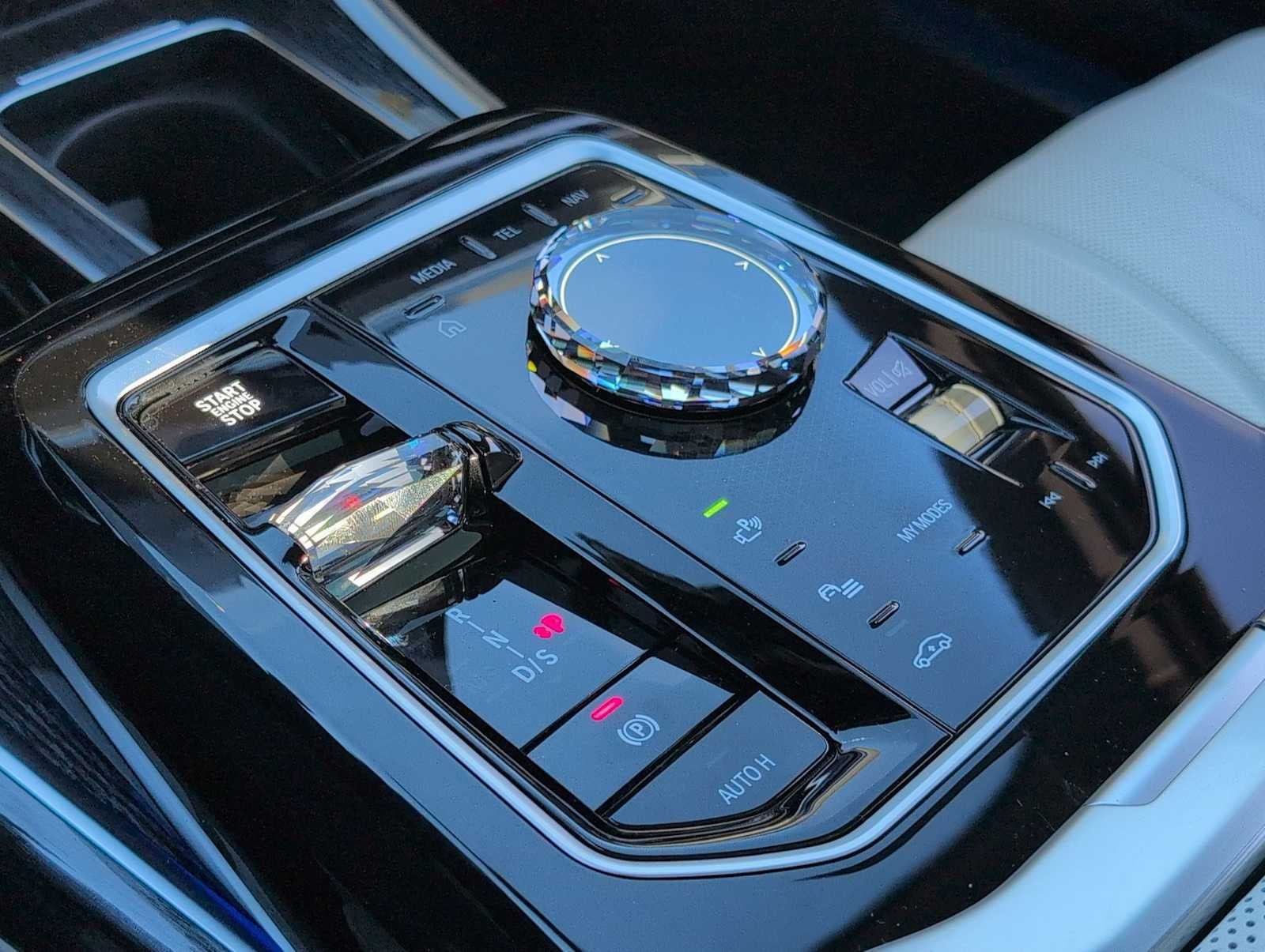 2026 BMW 750e xDrive 750e xDrive