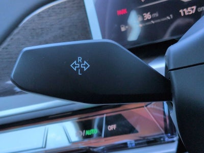 2026 BMW 750e xDrive 750e xDrive