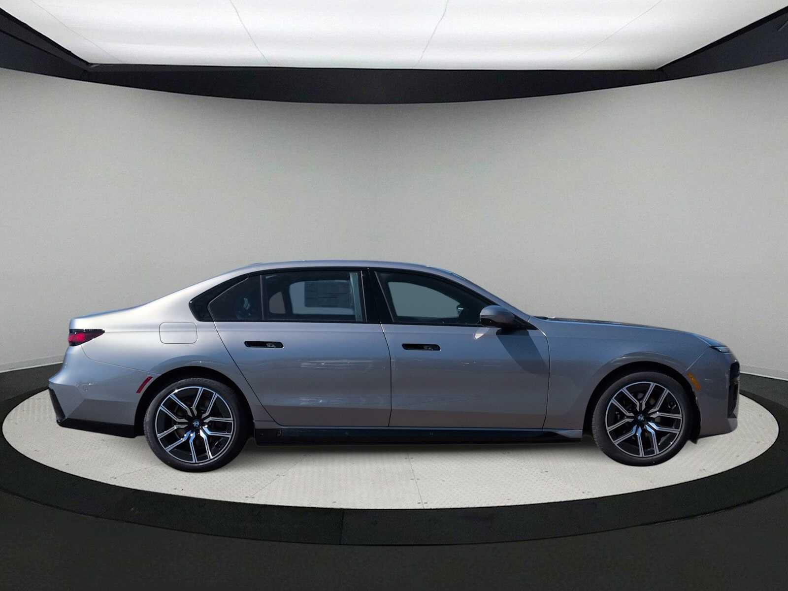 2026 BMW 750e xDrive 750e xDrive