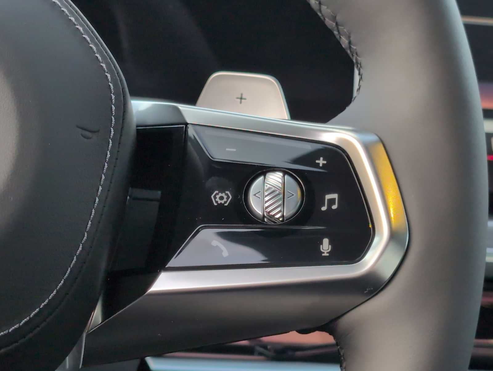 2026 BMW 750e xDrive 750e xDrive