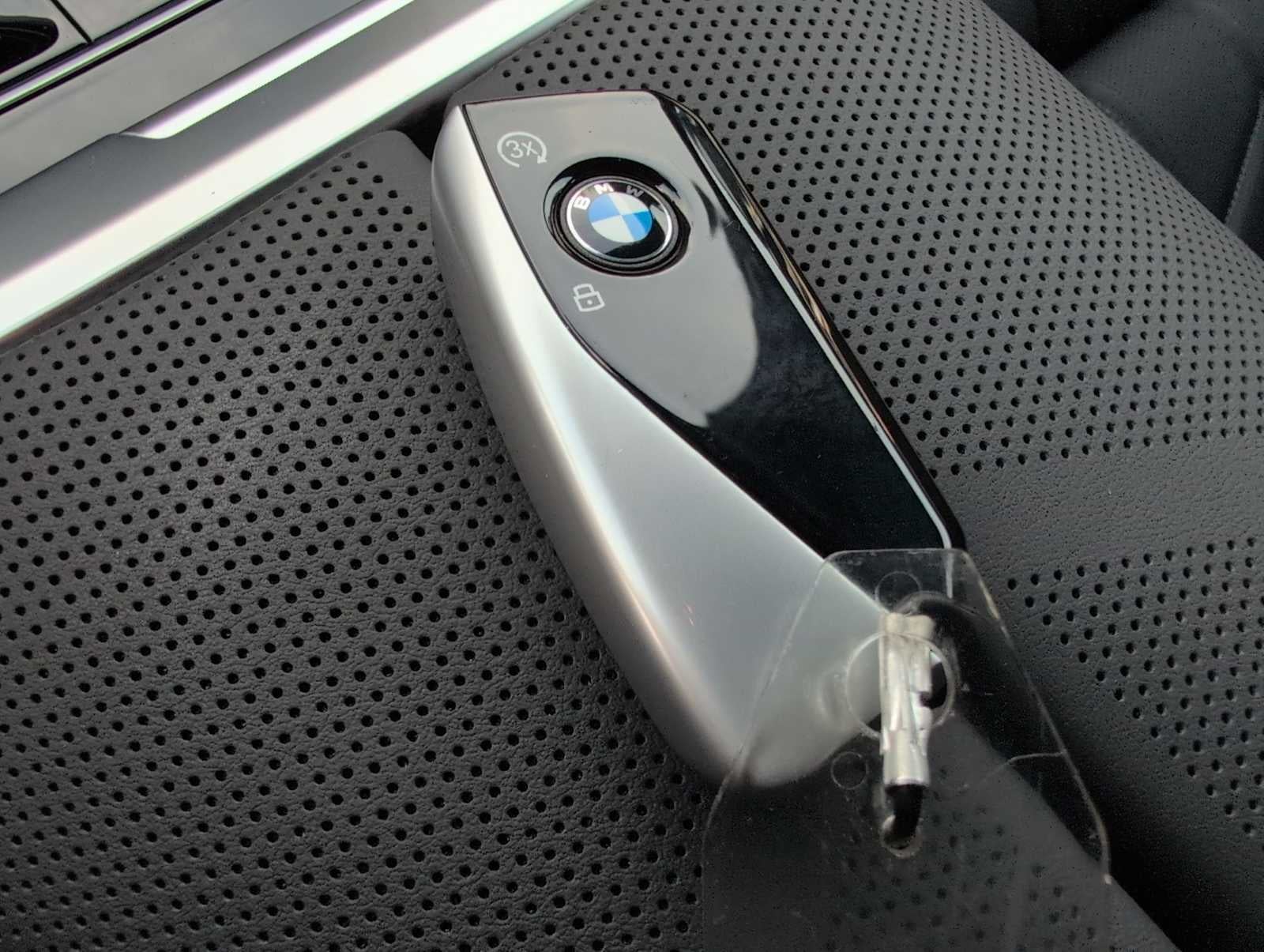 2026 BMW 750e xDrive 750e xDrive