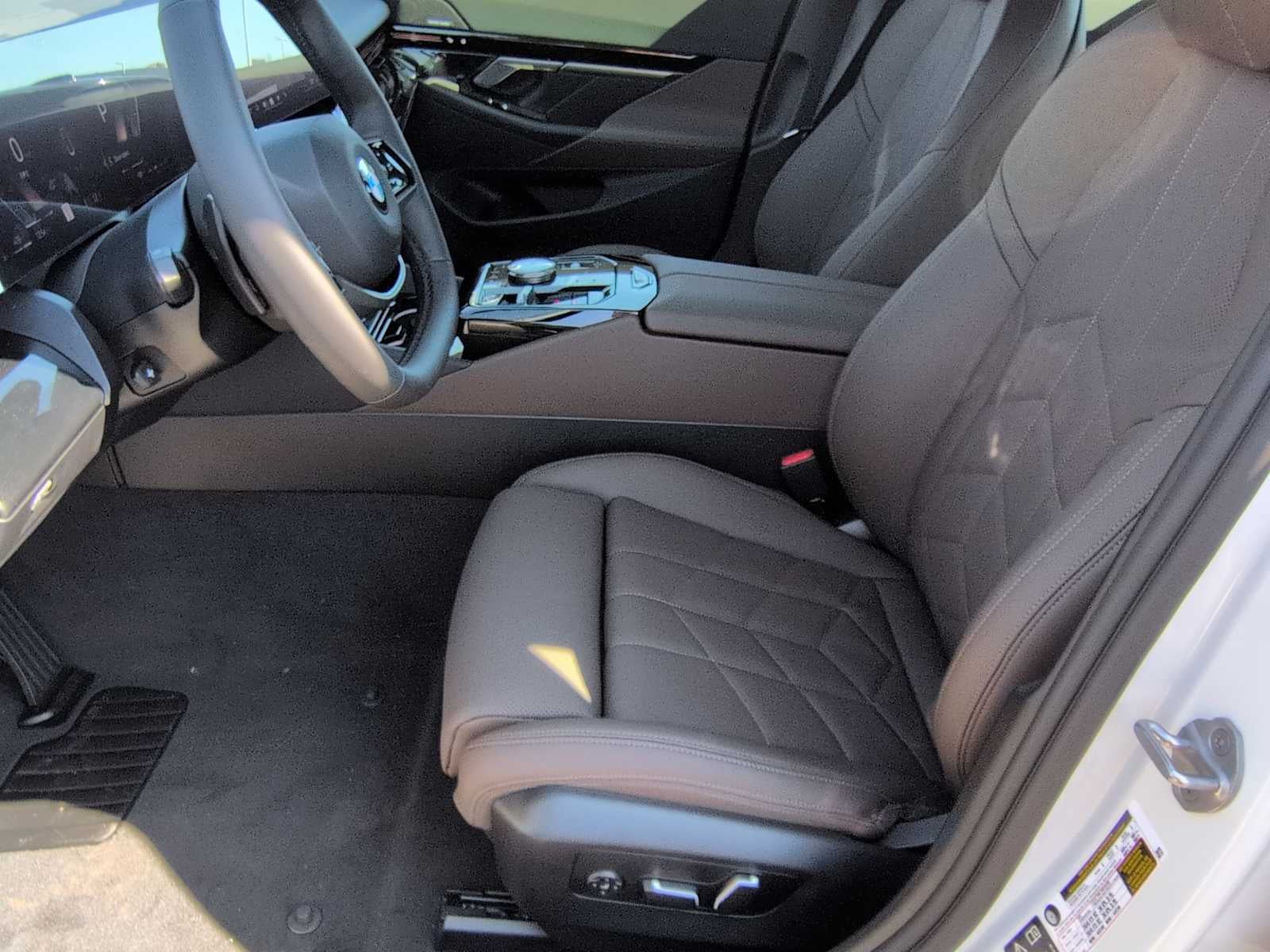 2026 BMW 530i 530i xDrive