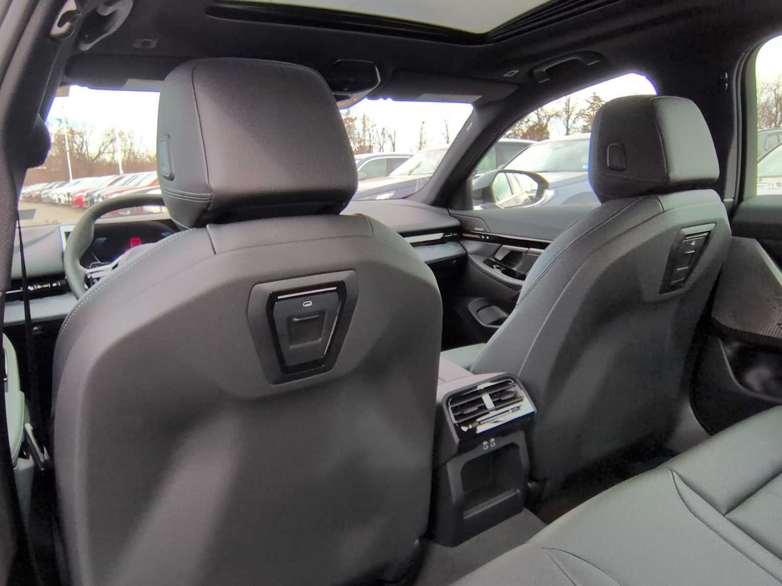 2026 BMW 530i 530i xDrive