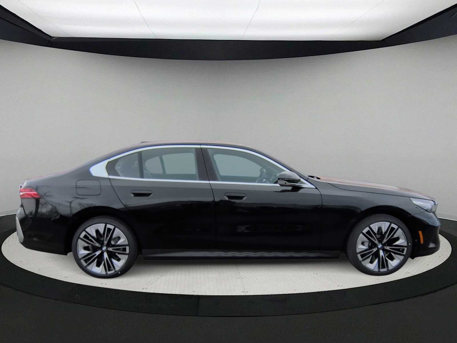 2026 BMW 530i 530i xDrive