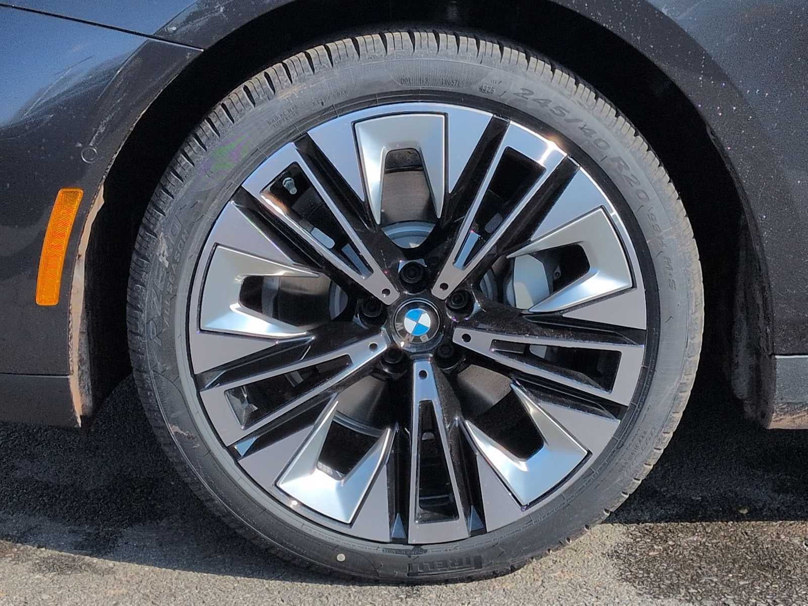 2026 BMW 530i 530i xDrive