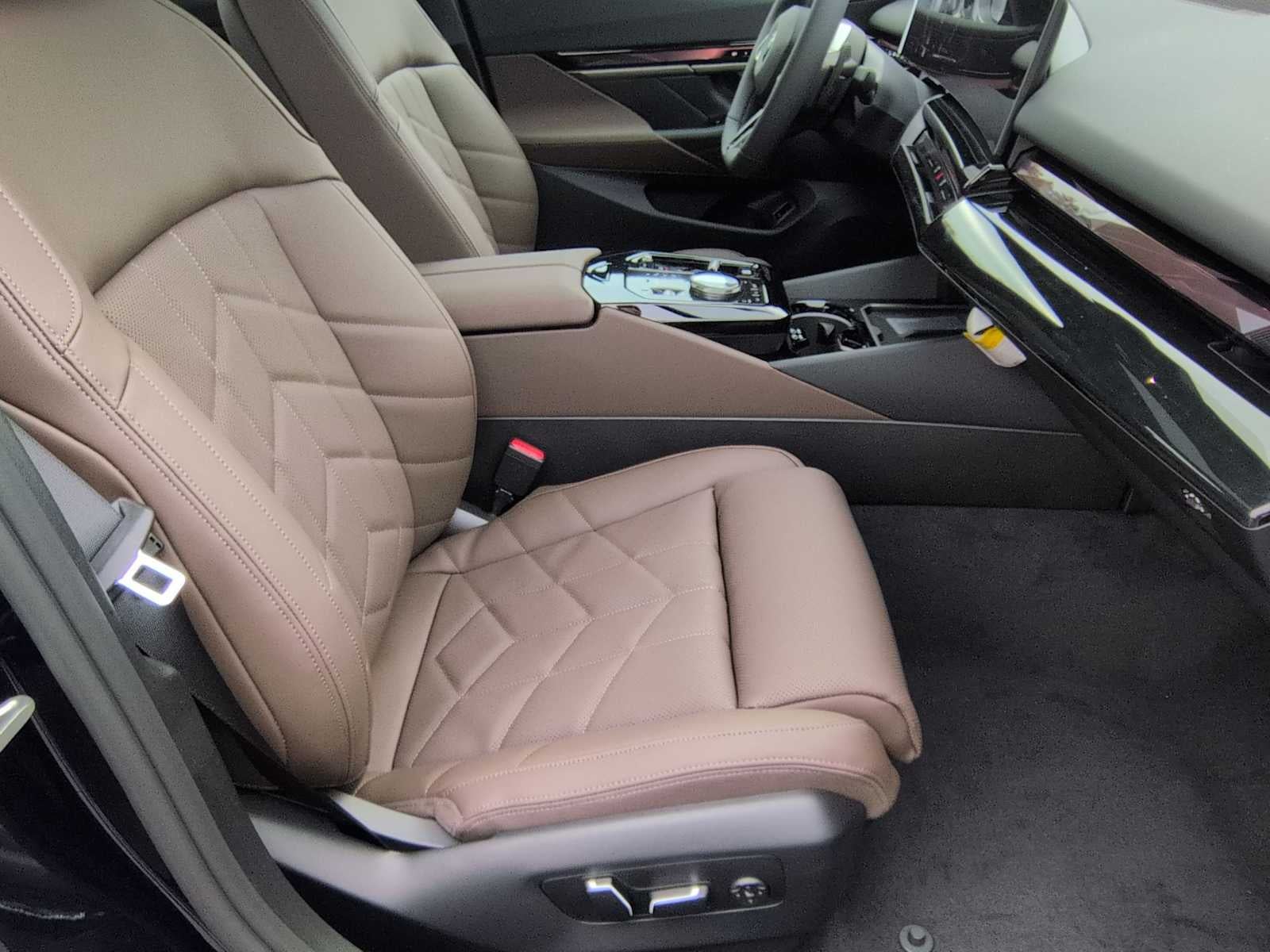 2026 BMW 530i 530i xDrive