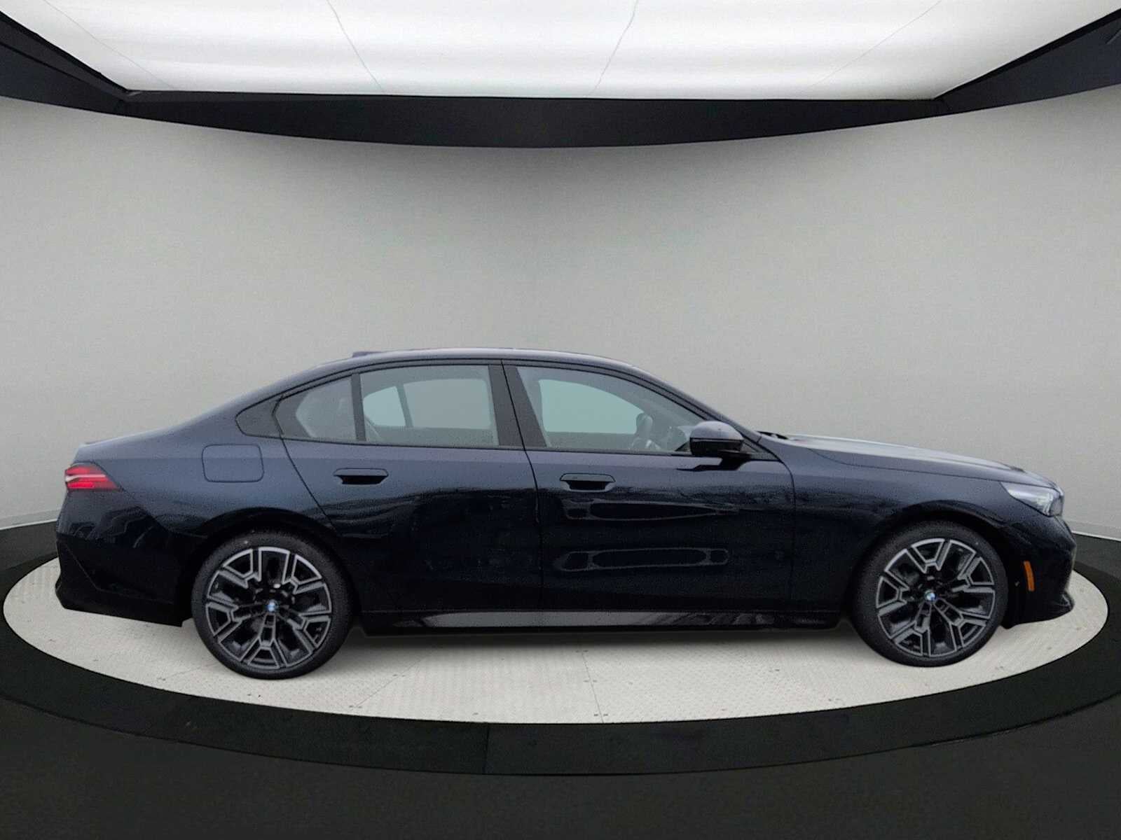 2026 BMW 530i 530i xDrive