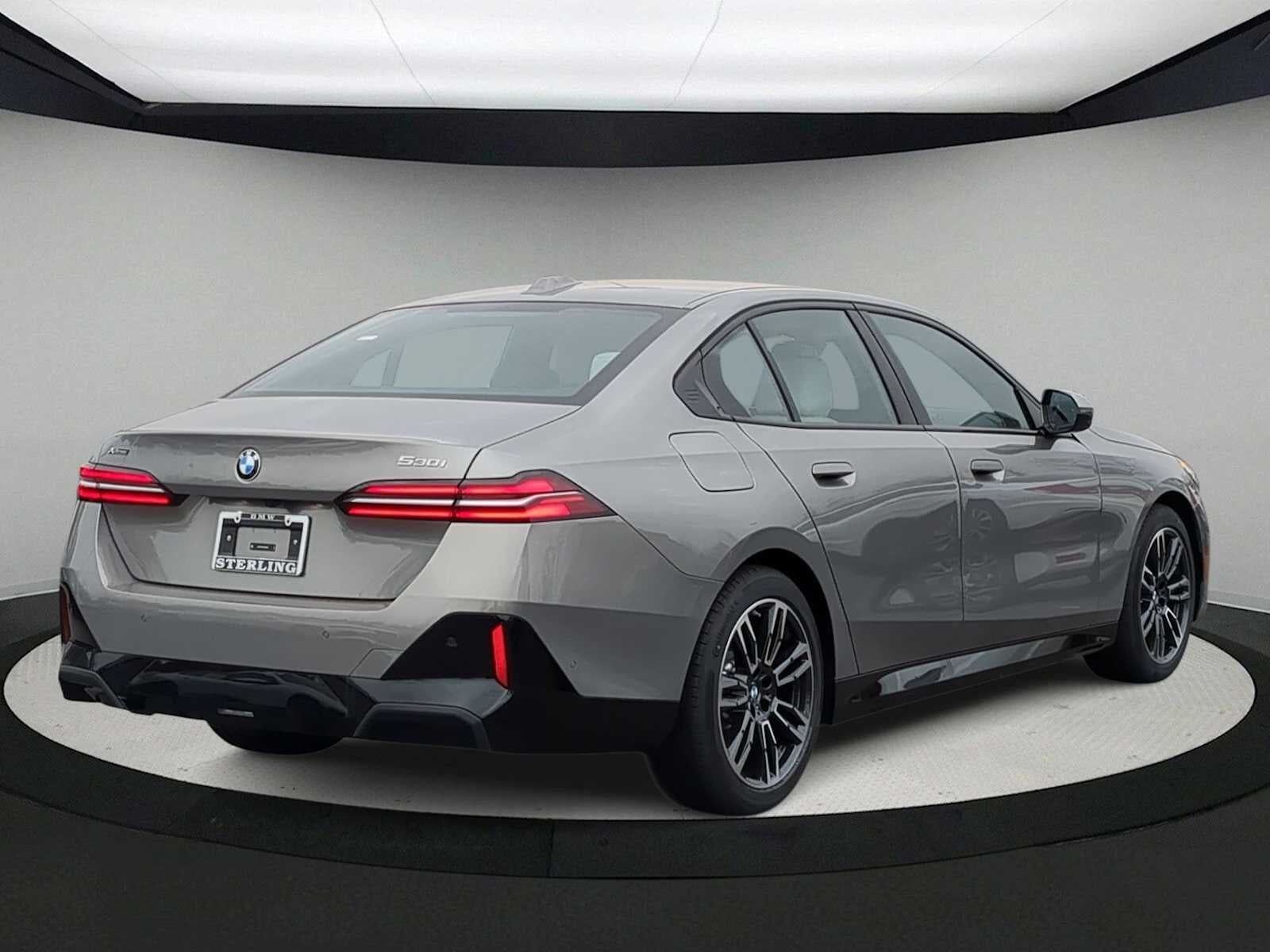 2026 BMW 530i 530i xDrive