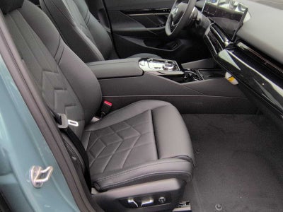 2026 BMW 530i 530i xDrive