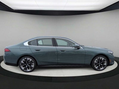 2026 BMW 530i 530i xDrive