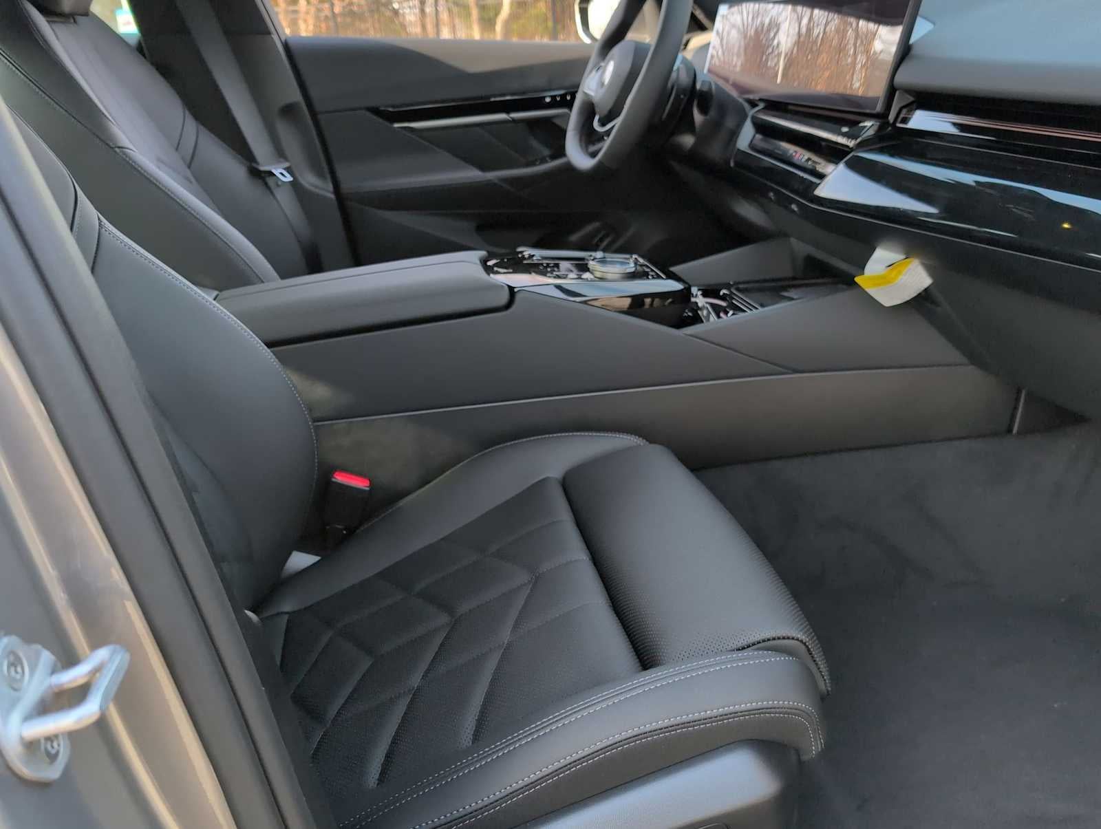 2026 BMW 530i 530i xDrive