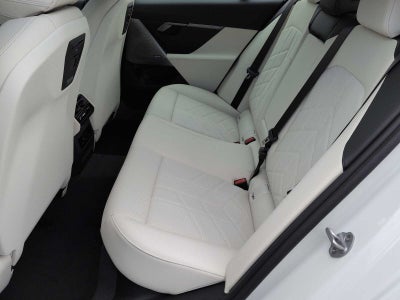 2026 BMW 530i 530i xDrive