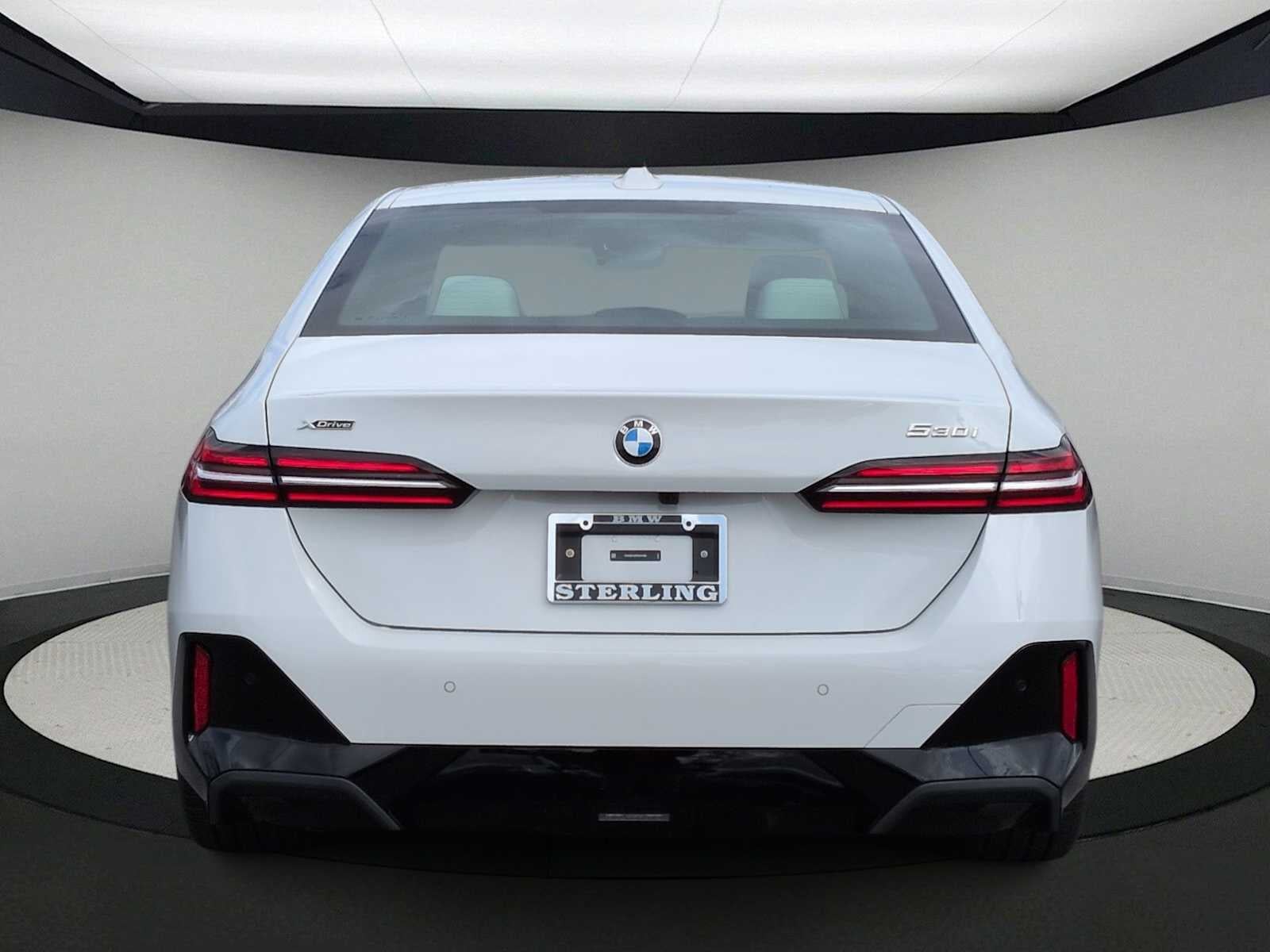 2026 BMW 530i 530i xDrive