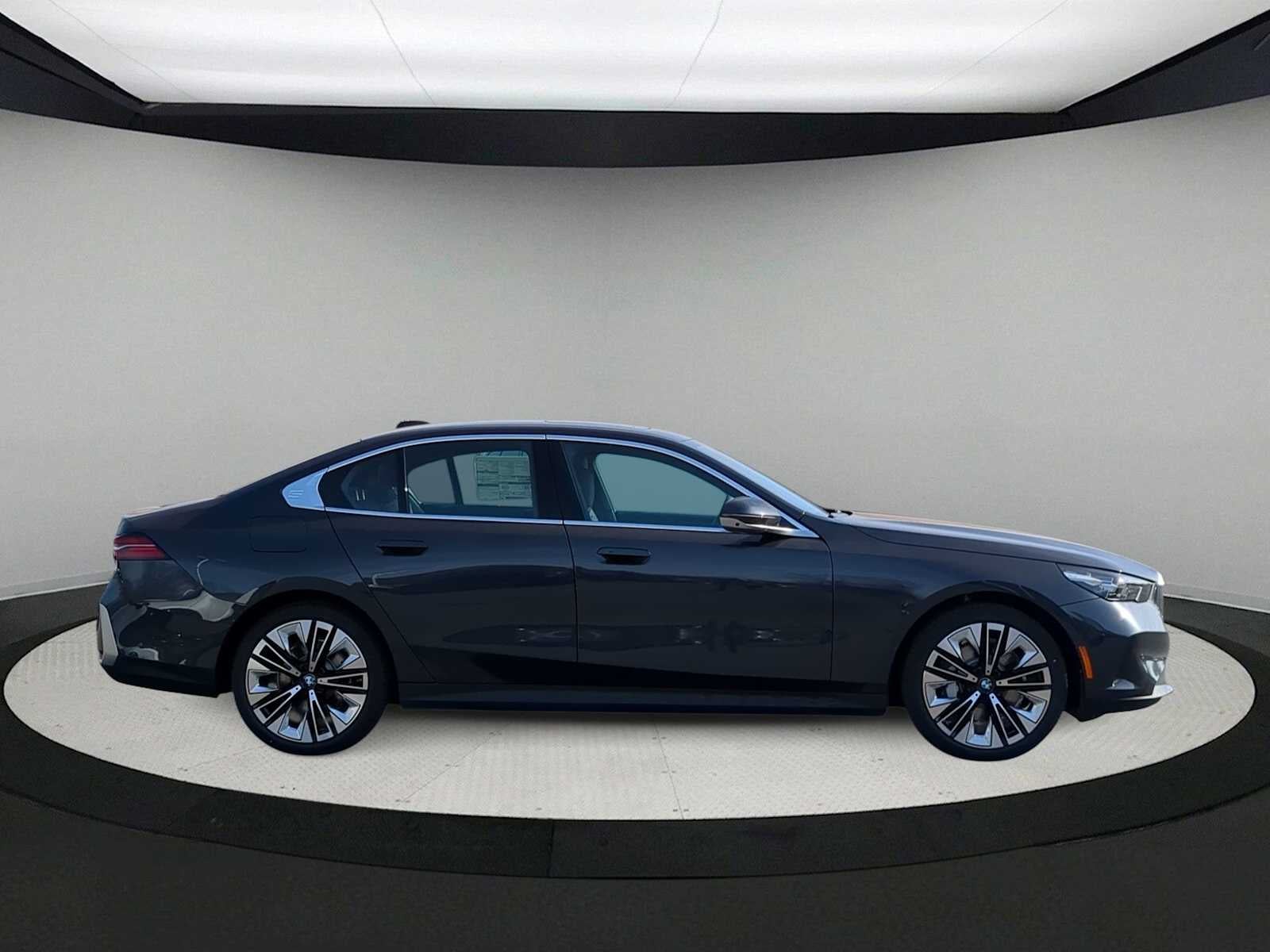 2026 BMW 530i 530i xDrive