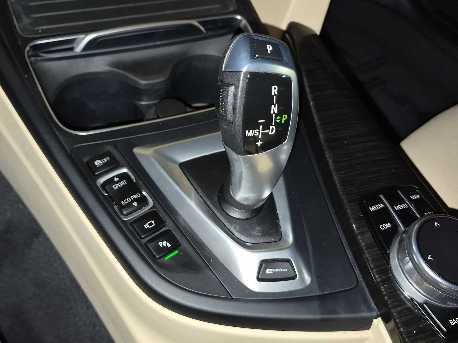 BMW Serie 3 330e iPerformance de 2017
