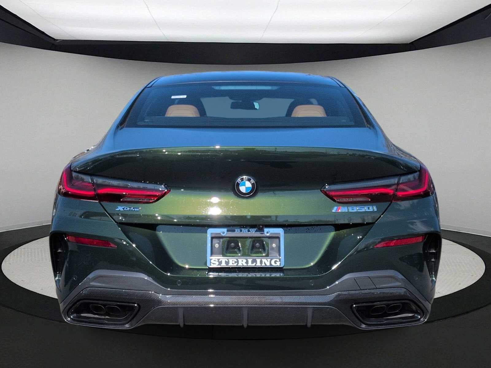 2026 BMW 850i M850i