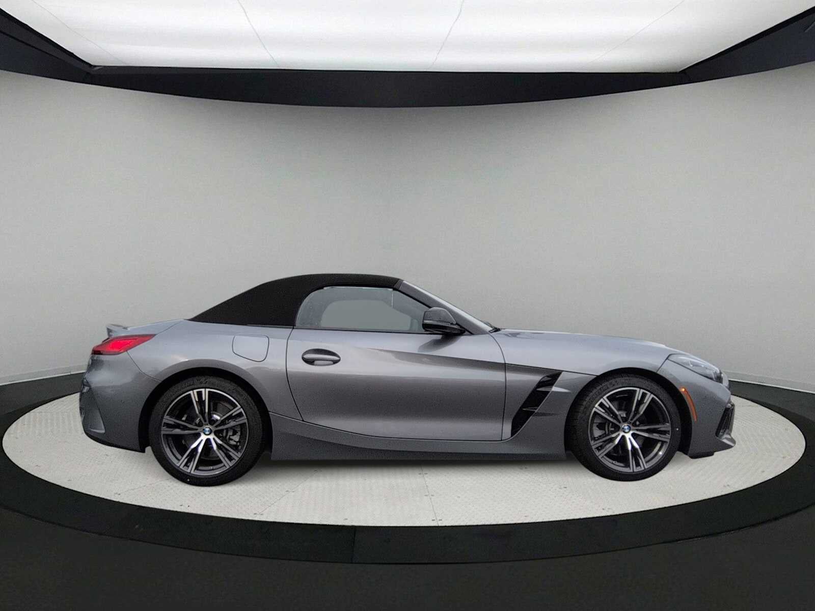 2026 BMW Z4 sDrive30i