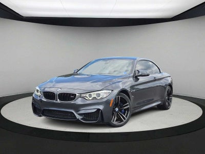 BMW M4 de 2016, descapotable de 2 puertas