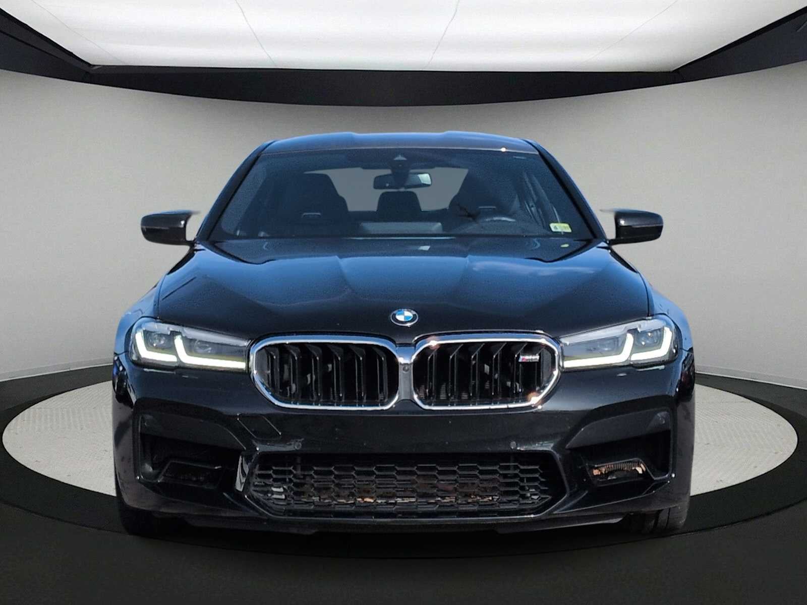 2023 BMW M5 Sedán