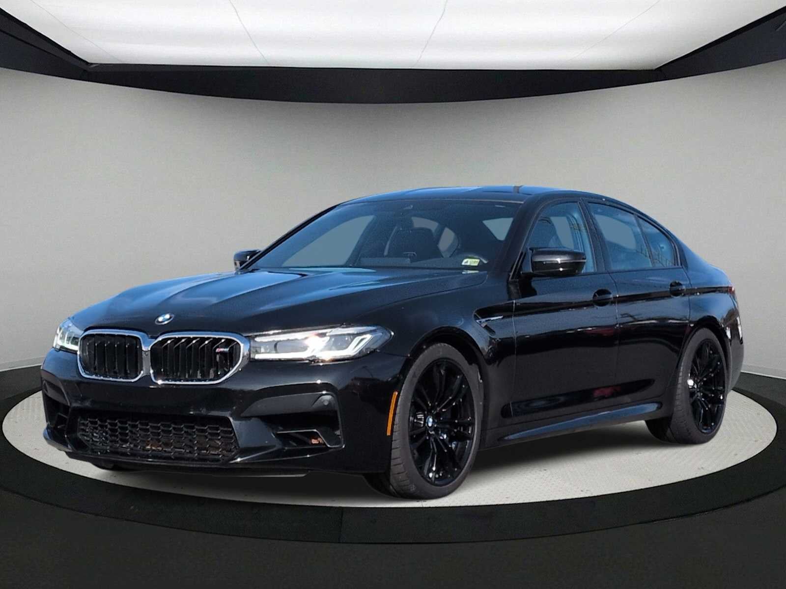 2023 BMW M5 Sedán