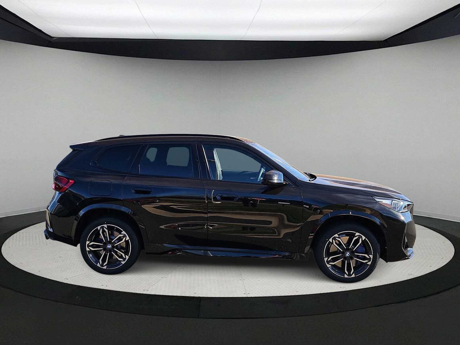 2026 BMW X1 M35i