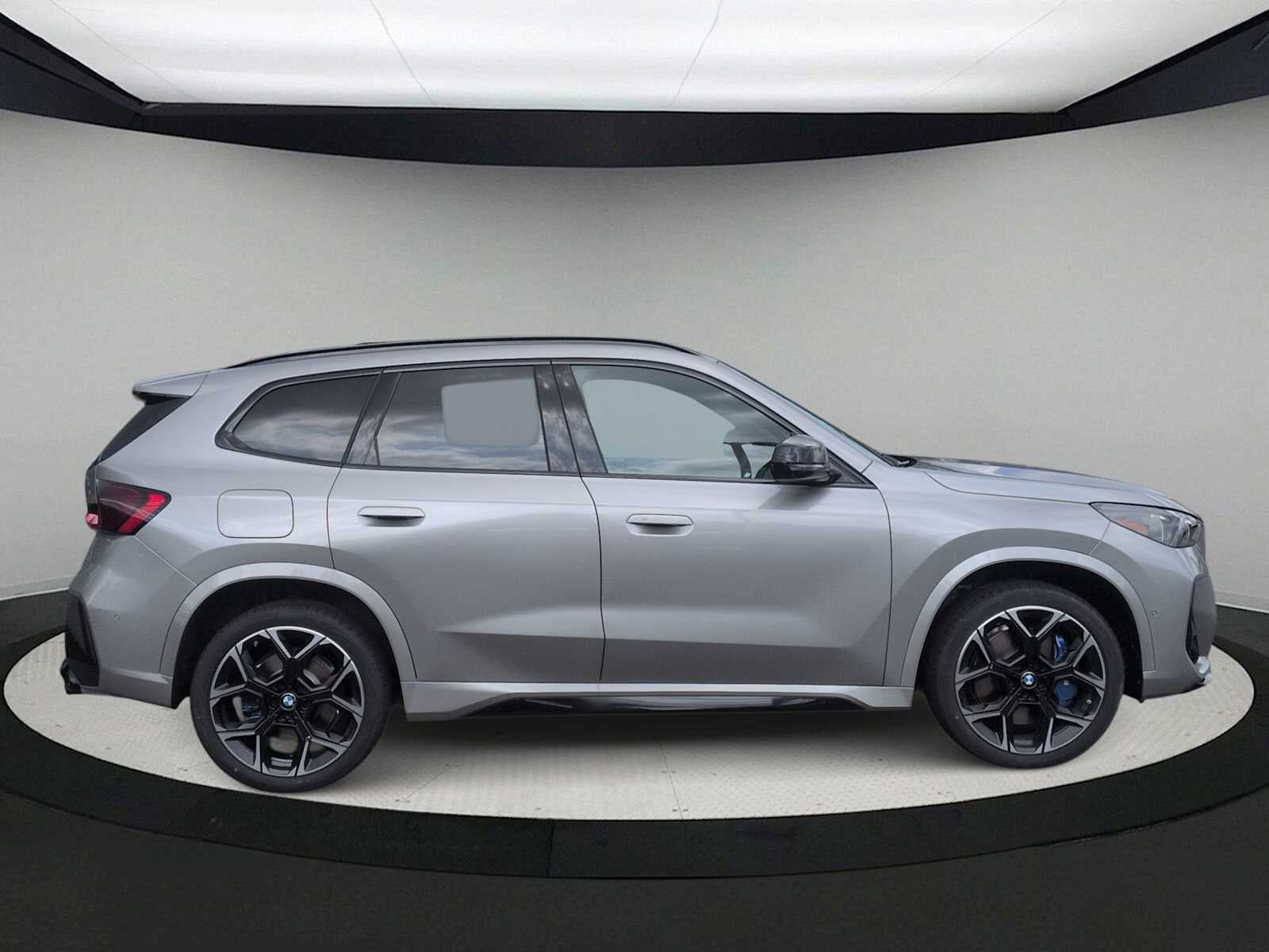 2026 BMW X1 M35i