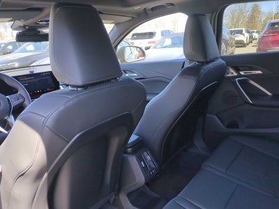 2025 BMW X2 xDrive28i