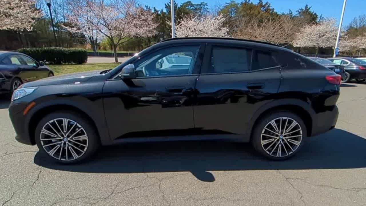 2025 BMW X2 xDrive28i