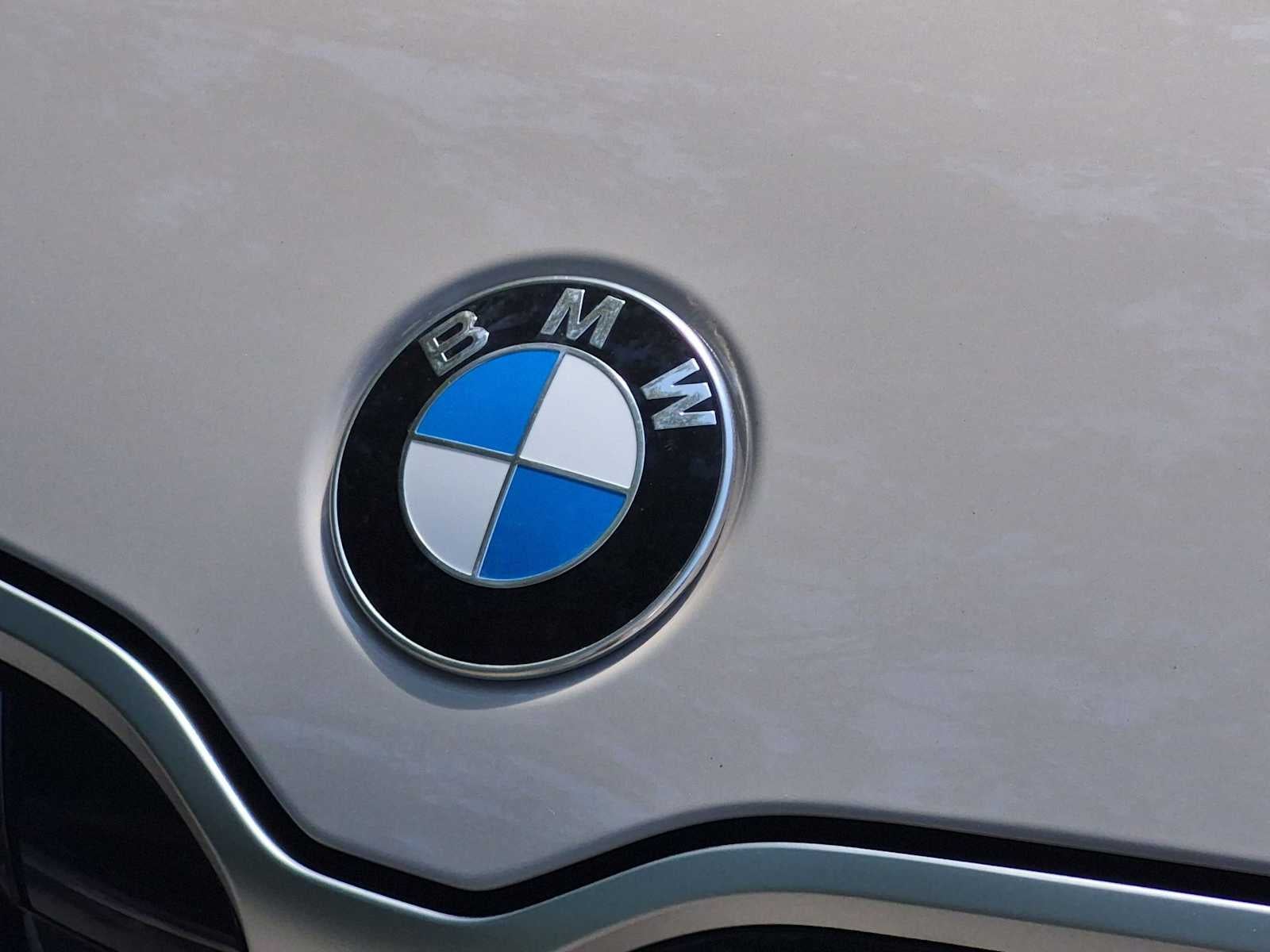 2027 BMW X1 xDrive28i