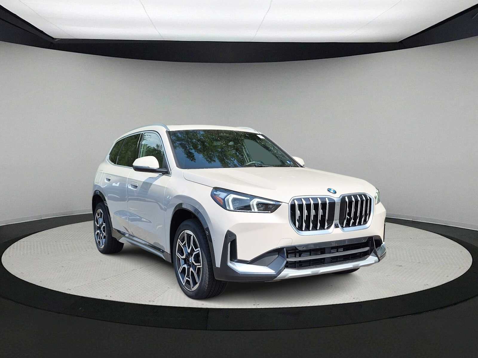 2027 BMW X1 xDrive28i