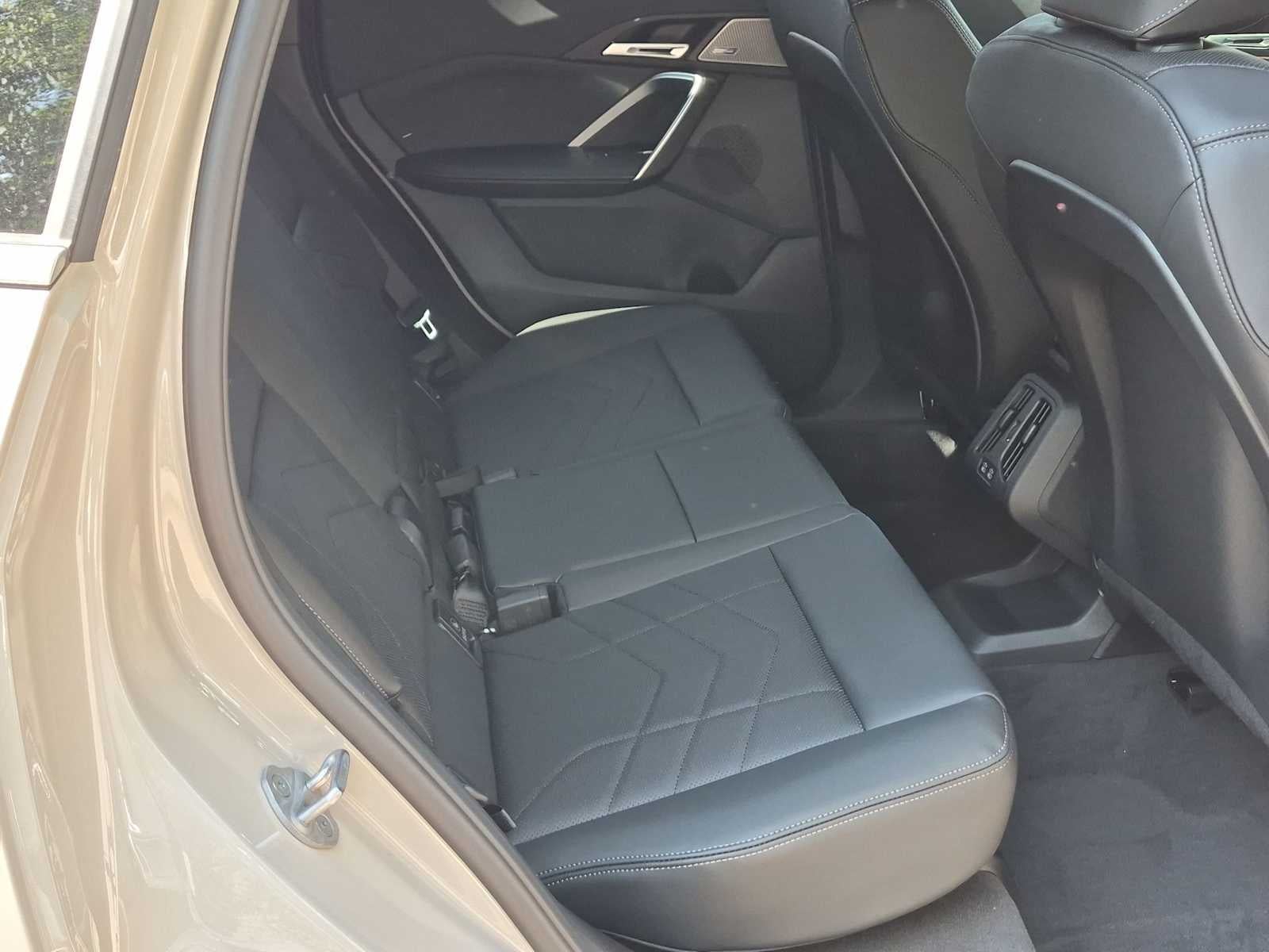 2027 BMW X1 xDrive28i