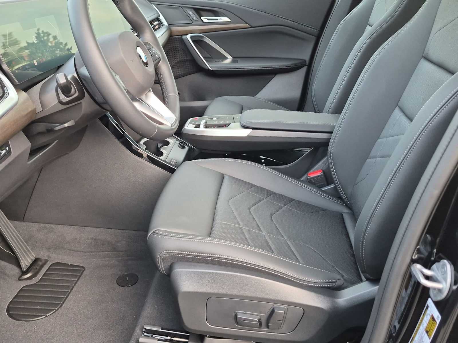 2027 BMW X1 xDrive28i