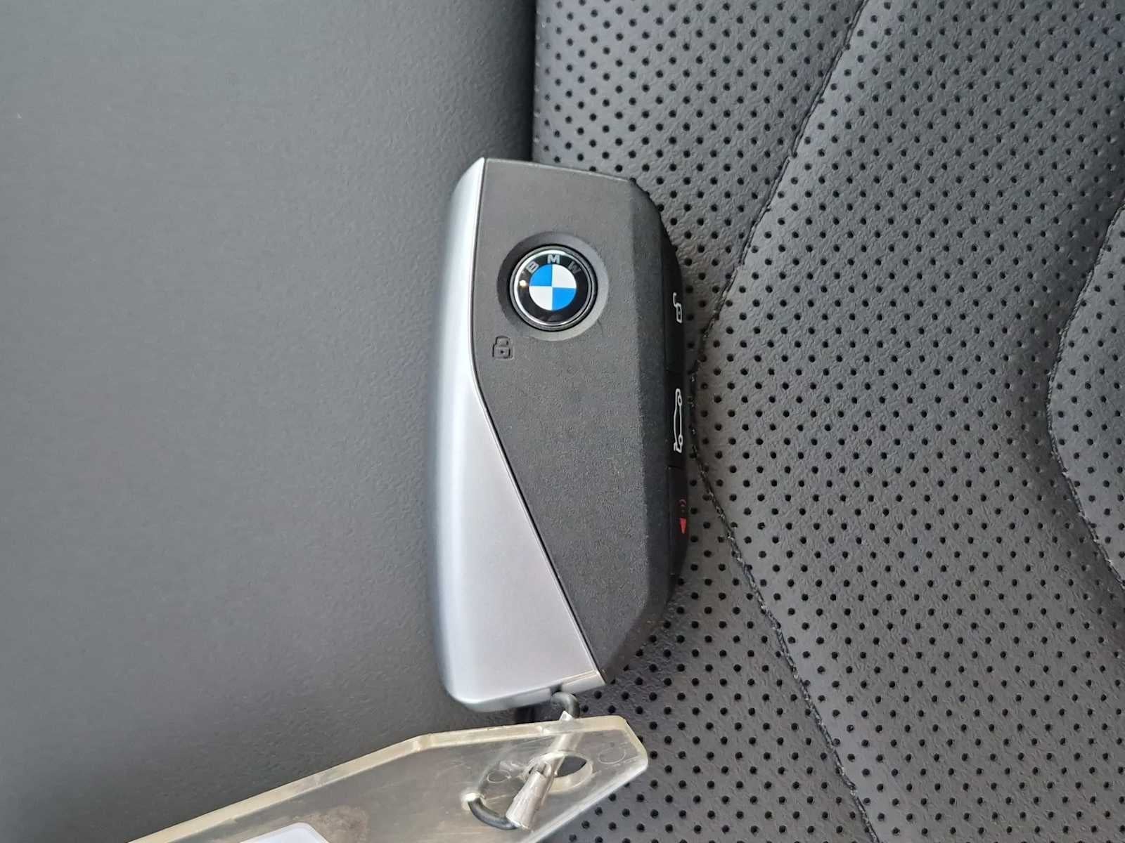 2027 BMW X1 xDrive28i