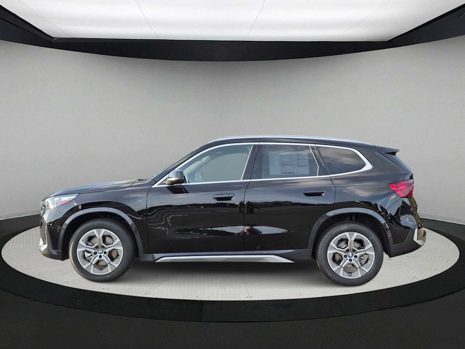 2027 BMW X1 xDrive28i