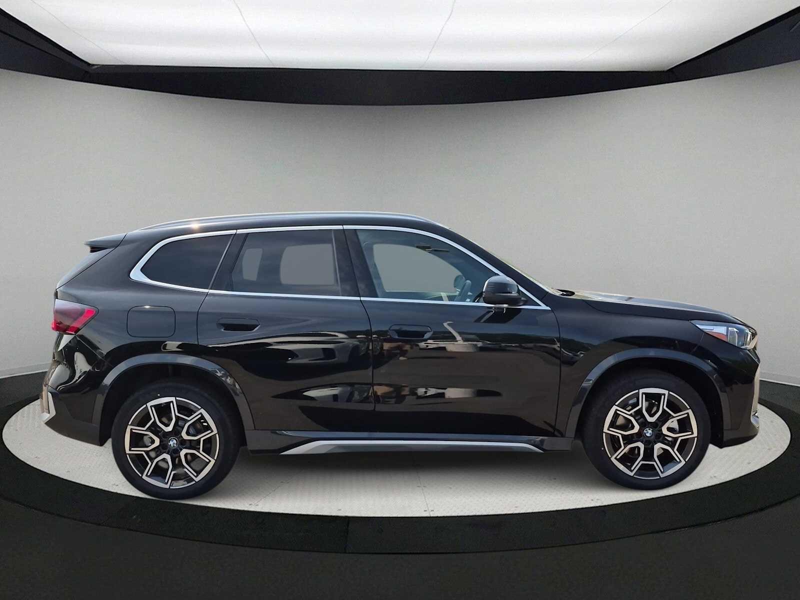 2027 BMW X1 xDrive28i