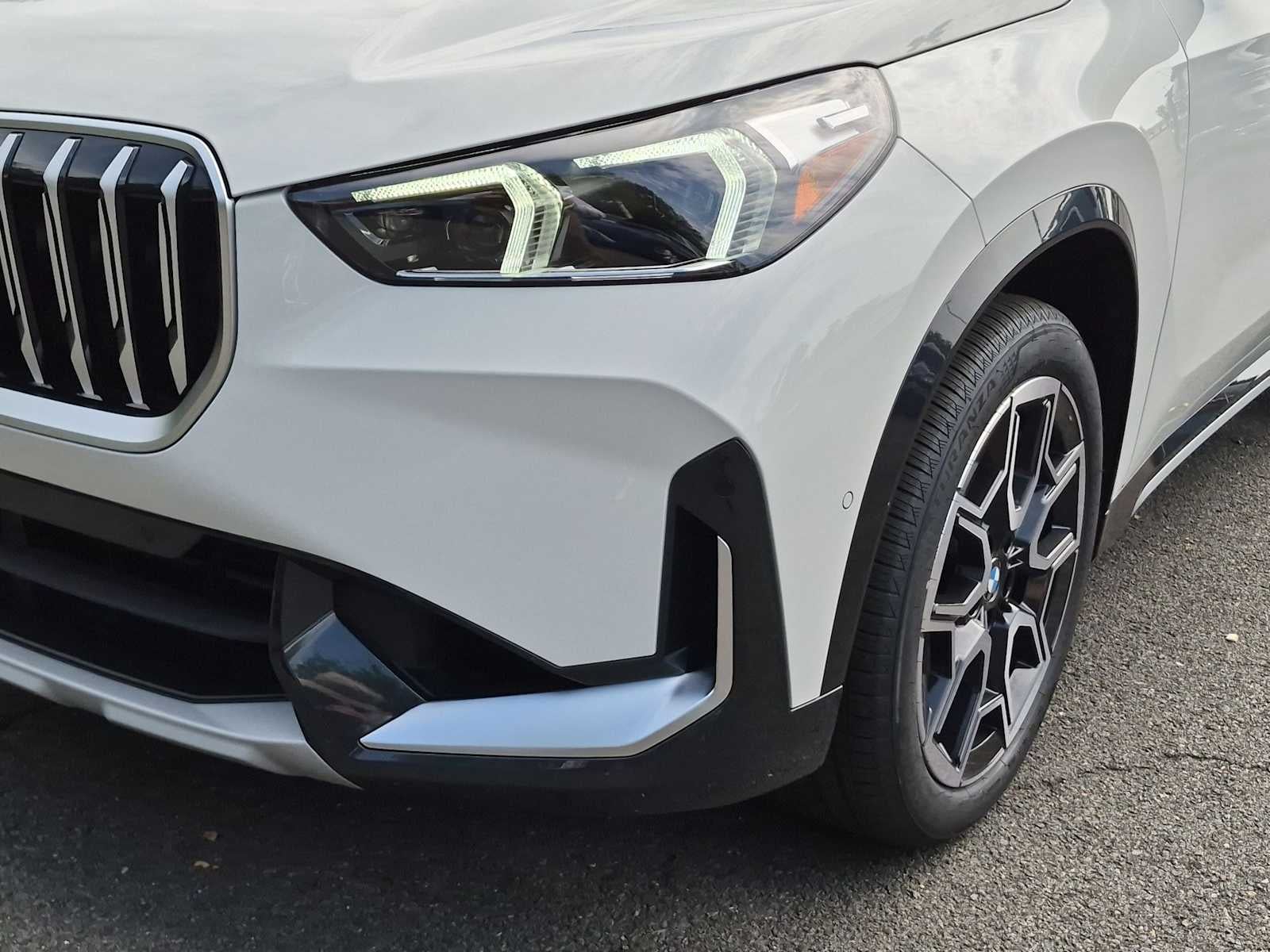 2027 BMW X1 xDrive28i