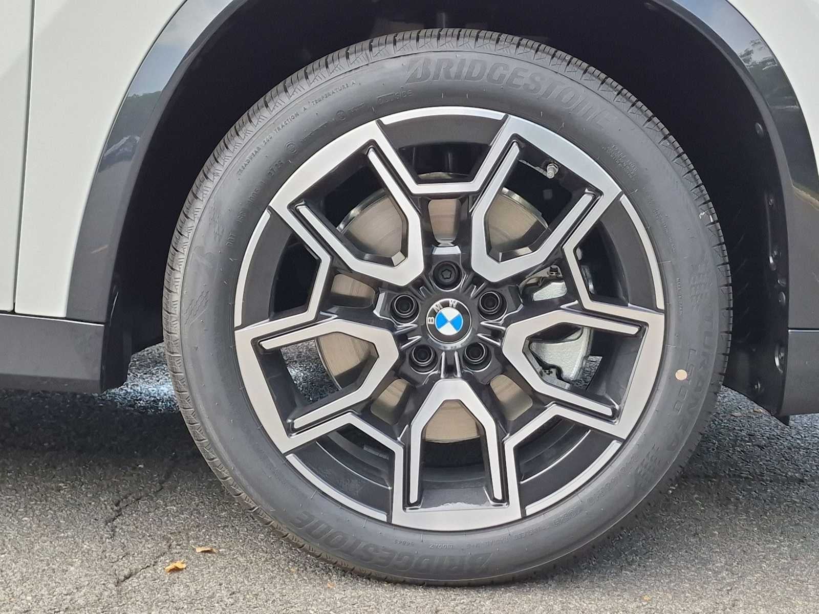 2027 BMW X1 xDrive28i