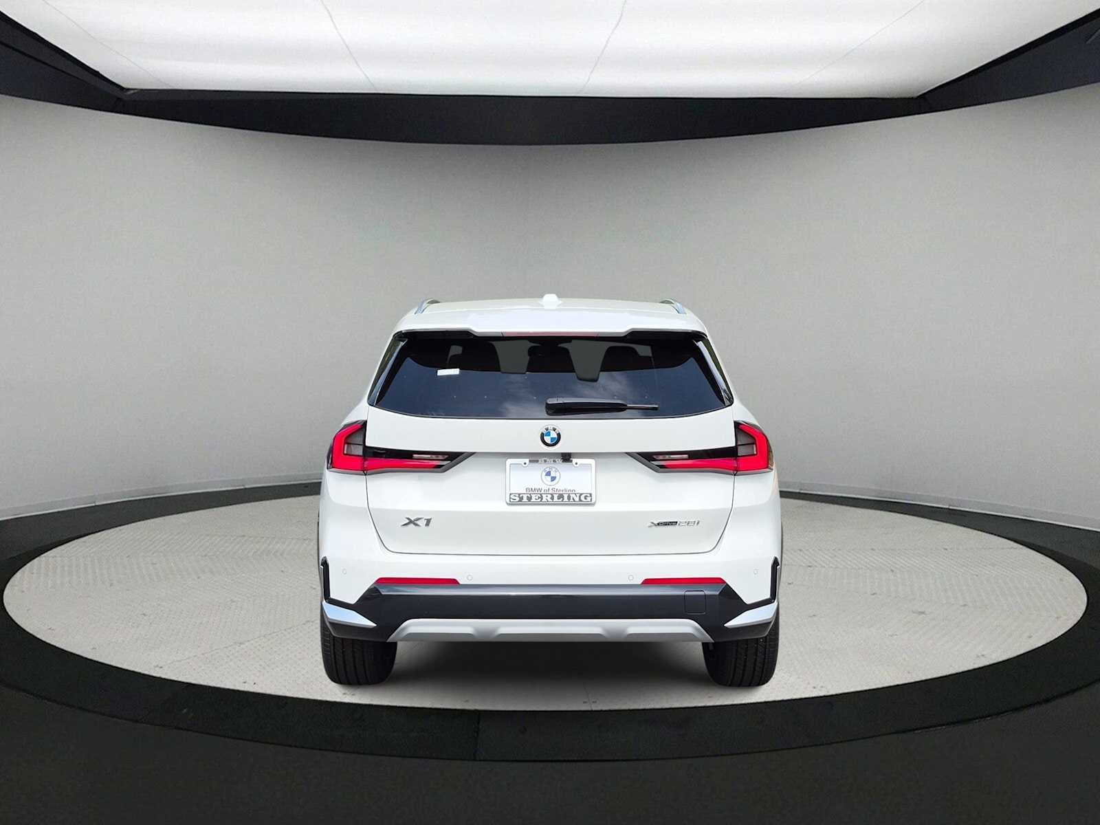 2027 BMW X1 xDrive28i