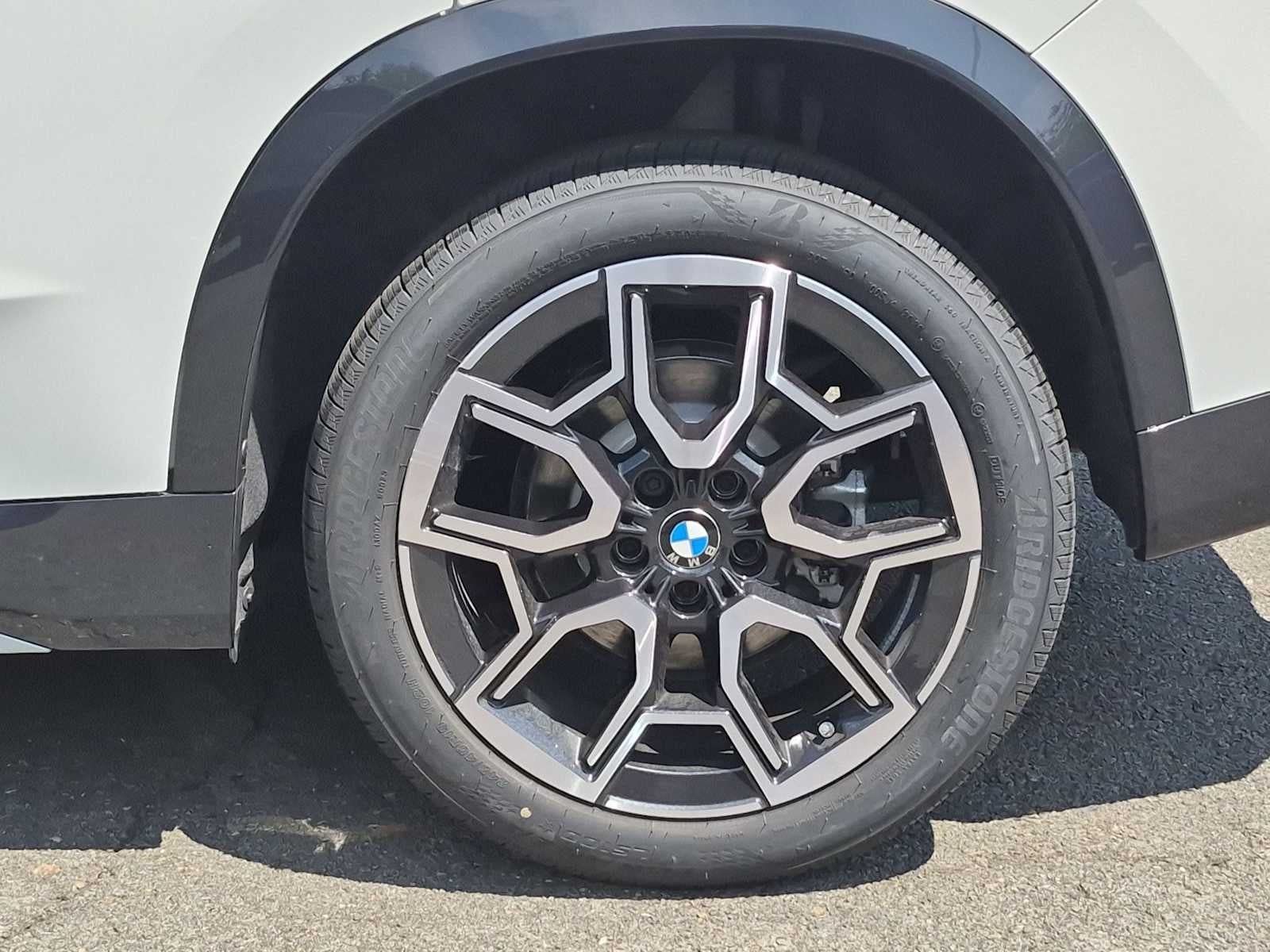 2027 BMW X1 xDrive28i