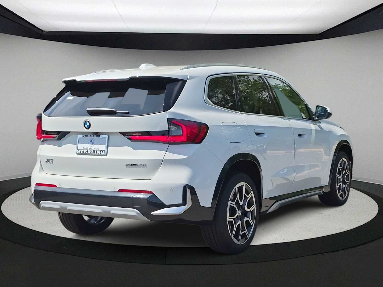 2027 BMW X1 xDrive28i