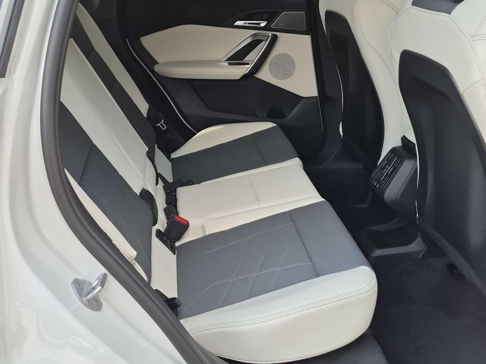2027 BMW X1 xDrive28i