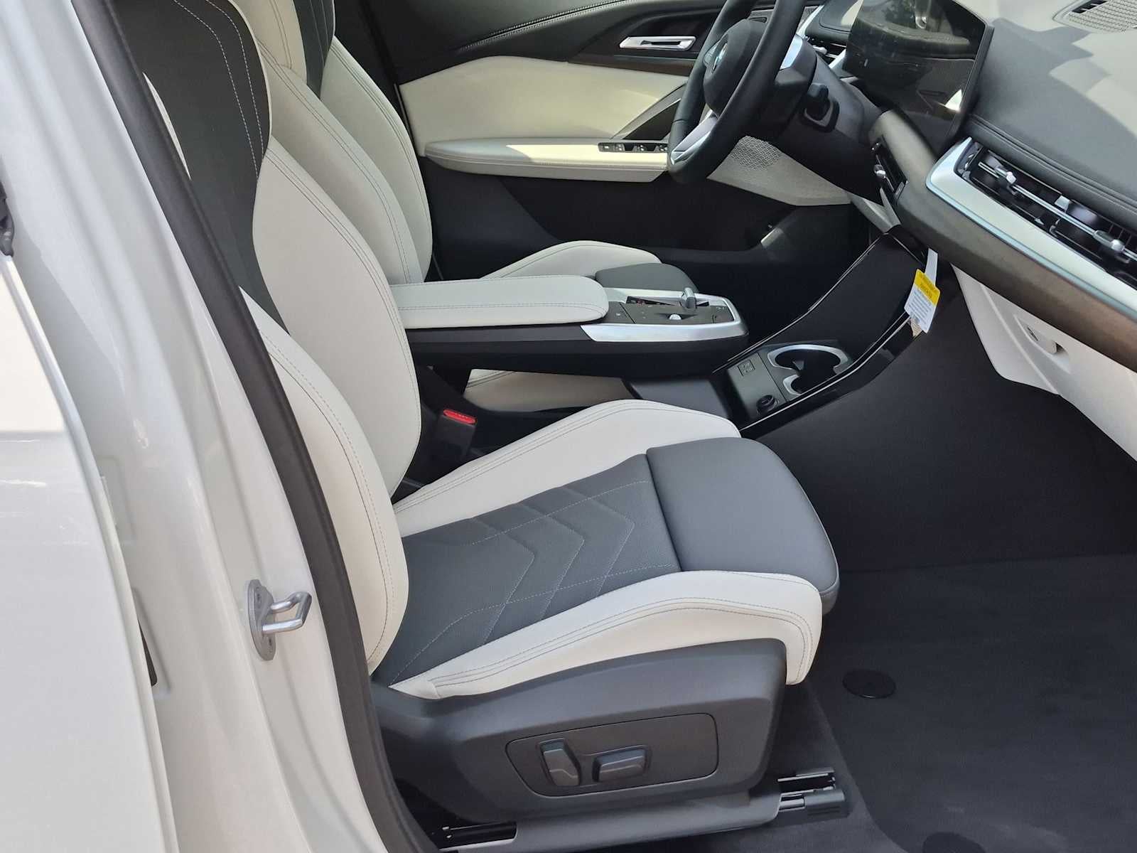 2027 BMW X1 xDrive28i