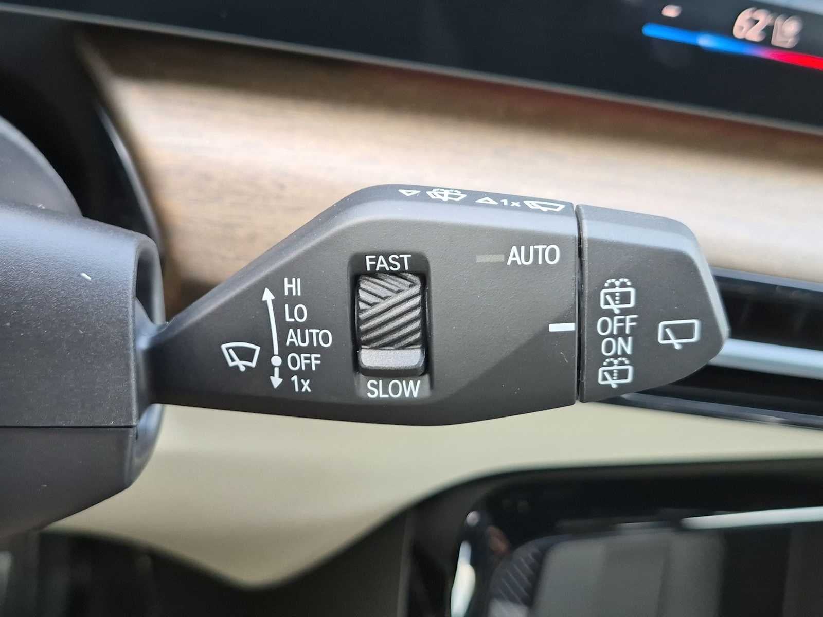 2027 BMW X1 xDrive28i